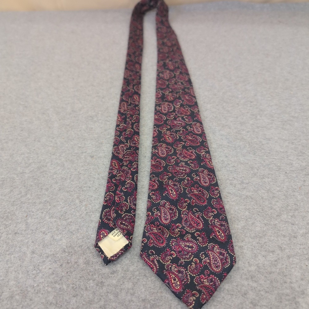 VTG 70's French American Designer Pauline Trigere All Silk Paisley Necktie Italy - Picture 2 of 6